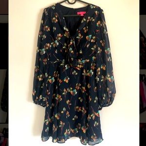 Betsey Johnson Long sleeve Floral Dress (never worn)